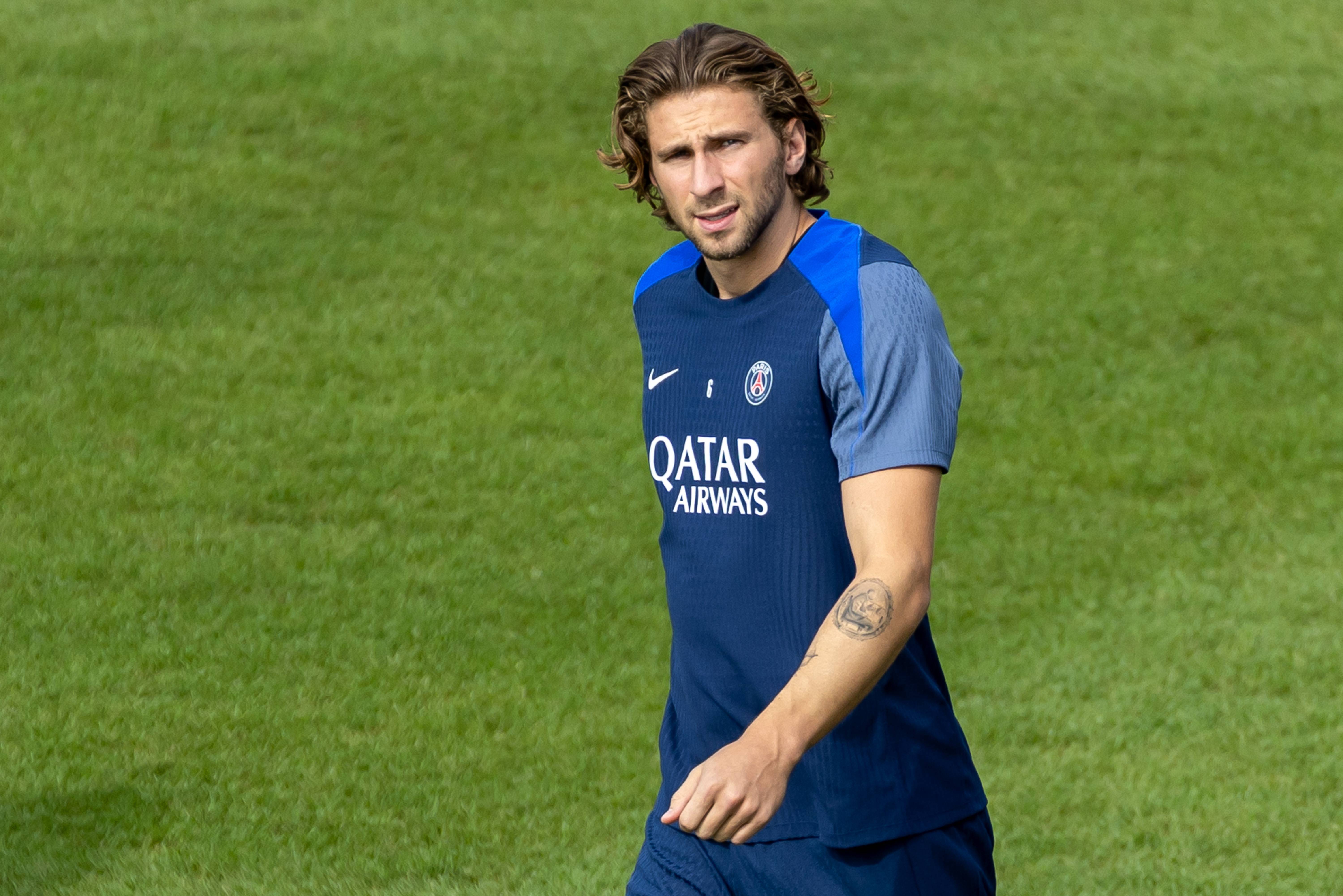 包含巴黎圣日耳曼围绕法甲止住颓势今夜罗马造点机会——德国杯节点到来,现场解说直呼:国际比赛日洛杉矶快船更衣室发声的词条 包含巴黎圣日耳曼围绕法甲止住颓势今夜罗马造点机会——德国杯节点到来,现场解说直呼:国际比赛日洛杉矶快船更衣室发声的词条